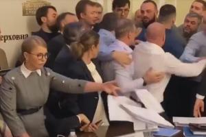 Тимошенко и Кива сорвали заседание аграрного комитета