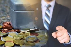 Найди себя: в Украине обнародован реестр должников