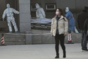Китай объявил о закрытии границ: число жертв неизлечимого вируса увеличилось