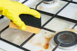 Как почистить решетку газовой плиты: 5 проверенных способов