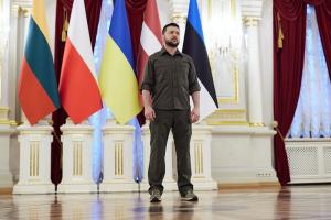 Зеленский внесет законопроект об особом статусе граждан Польши в Украине