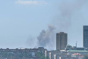 В Донецке горит склад российских боеприпасов: фото и видео пожара