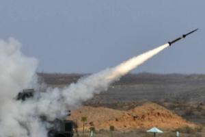 Россияне нанесли ракетный удар по центру Харькова, разрушена жилая многоэтажка