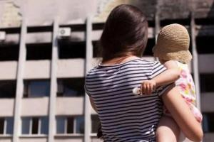 Кабмин упростил получение соцвыплат для переселенцев: что изменилось