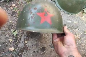 Оккупанты "охотятся" за носками, которые выдают воинам ВСУ, - перехват СБУ