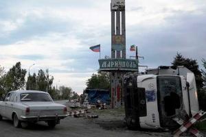 Окупанти розташували склади боєприпасів у житлових квартах Маріуполя, - Андрющенко