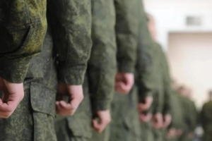 Студентів - на фронт, інших - у РФ: жителі Луганщини розповідають, що відбувається на окупованих територіях
