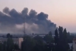 "35 тонн у труху!": Російська пропаганда продовжує стверджувати, що в Новій Каховці вибухнув склад гуманітарки та селітри