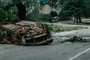 В центре Северодонецка взорвался автомобиль с военными РФ, - очевидцы