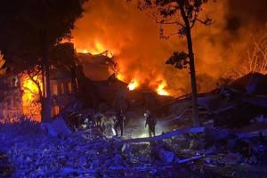 У мережі з'явилися кадри зруйнованого гуртожитку у Слобідському районі Харкова