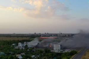 В оккупированном Донецке продолжает гореть база "Пятнашки", - Гайдай