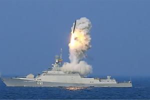 "Не нехтуйте безпекою": Росія збільшила кількість носіїв крилатих ракет "Калібр", - ОК "Південь"