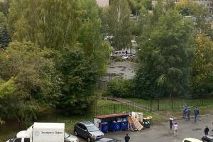 У російському Іжевську невідомий влаштував стрілянину в школі, є жертви