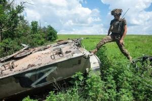 За сутки ликвидировано около 650 оккупантов, 10 танков и вертолет: Генштаб опубликовал потери врага на 9 сентября