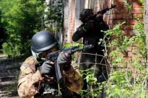В ОРДЛО паника: больницы переполнены, всех более-менее ходячих отправляют на передовую, - блогер