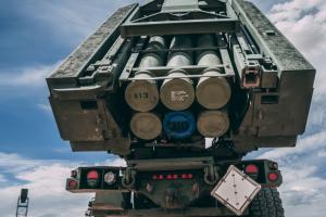 США передадуть Україні новий пакет допомоги на суму $275 млн із ракетами до HIMARS, - ЗМІ