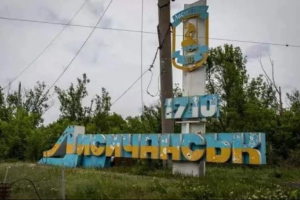 "Прильотів побільшало, окупанти почали селитися на 9 поверхах": Жителі Лисичанська розповіли про ситуацію в місті