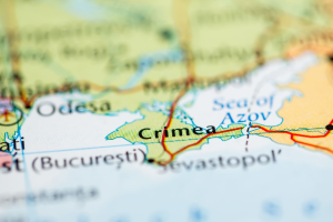 Россияне начали массово продавать недвижимость в оккупированном Крыму, - СМИ