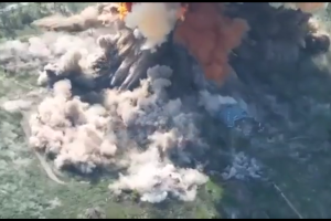 На Луганщині окупанти селяться по квартирах та дачах, бояться робити склади БК