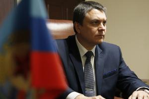 На Луганщині Пасічник ліквідував "МЗС" та "Генпрокуратуру ЛНР"