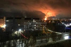 Брянск, тревожно: На окраине города вспыхнул масштабный пожар