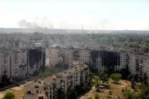 "Шумно", давно такого не было": Жители Северодонецка сообщают, что от вибрации пленка на окнах рвется