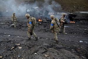 За сутки ВСУ ликвидировали около 600 оккупантов, 8 танков и 2 вертолета: потери врага на 5 ноября