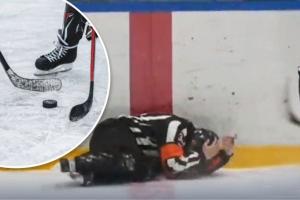 "Это просто дурачок": В сети показали, как российский хоккеист избил арбитра во время матча