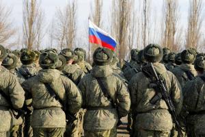 Росія вже використовує стратегічний запас щодо деяких видів озброєння, - ГУР