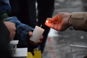 В Украину привезли Вифлеемский огонь мира
