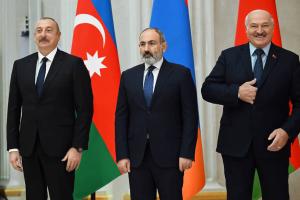 Путин теперь "Властелин колец": девять подарочных колец от диктатора развеселили пользователей сети