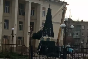 "Пляски на костях мертвого города": в сети осудили иллюзию праздника в Северодонецке