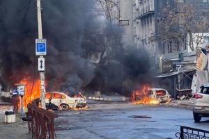 Россияне обстреляли центр Херсона: много погибших и раненых 