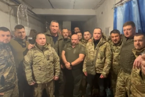 Бійці запросили: у мережі показали, як Кличко зустрів Новий рік у Бахмуті