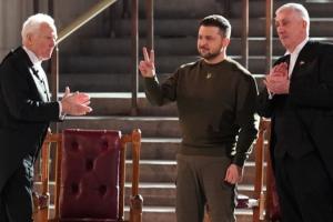 Візит Зеленського до Лондона: президент зустрівся з королем Чарльзом III