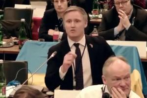 В ОБСЄ латвійський депутат послав делегацію РФ слідом за "російським кораблем" (відео)