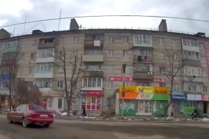 За звонки увозят в комендатуру, а в дома заселяют уже без списков: обстановка в Северодонецке из соцсетей