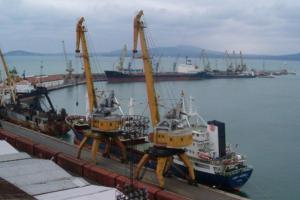 Болгария закрывает порты для всех российских судов