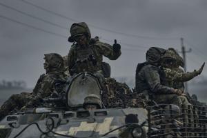 "Вагнеровцы" захватили два квартала, а ВСУ освободить километр украинской земли: ситуация в Бахмуте на 8 мая