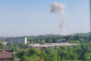 "Обманка плюс реальная ракета": Оккупанты сообщают о новых "прилетах" в Луганске - видео