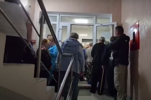 "Величезні черги, лікування на рівні консультацій": в окуповане Рубіжне приїхали лікарі з Татарстану, - відео