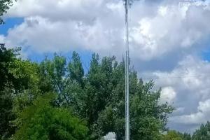 "МКС больше не монополист": В оккупированном Луганске подключают антенны сотовой связи
