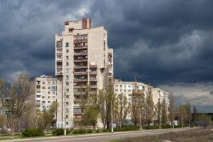 "Приехали, а там замки заменены и кто-то живет": Житель Рубежного рассказал о поездке домой