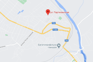 В Лисичанске загорелся дом с гаражом: оккупанты сообщают об обстрелах - фото