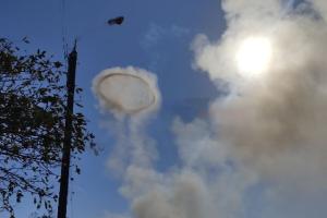 "Оце бахнуло. Мене аж вітром здуло!": У мережі повідомляють про потужний "приліт" під окупованим Луганськом - фото