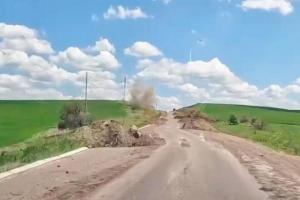 "Наверное, на НПЗ замес": Оккупанты обсуждают отсутствие военных на блокпостах в Лисичанске