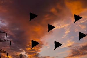 Одна людина поранена внаслідок нічної тригодинної атаки РФ "Шахедами" Одеської області, - ОВА