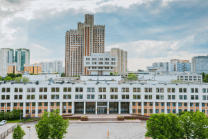 На Луганщине россияне будут учить коллаборантов: уже собрали 65 работников "администраций", - ЦНС