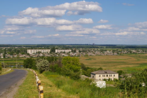 "Про нас все забыли": Жители оккупированных сел на Луганщине жалуются на бездействие "власти"