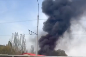 "Попали точно, много погибших": В сети рассказали подробности ракетного удара по базе оккупантов в Донецке